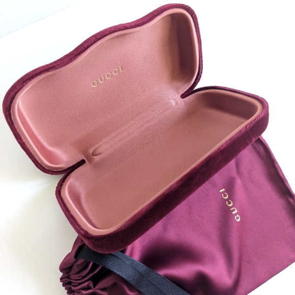 GUCCI Velvet Sunglass Eyeglass Case & Dust Bag Pouch 💕 Like new - Picture 2 of 3